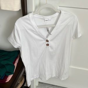 White rib knit shirt